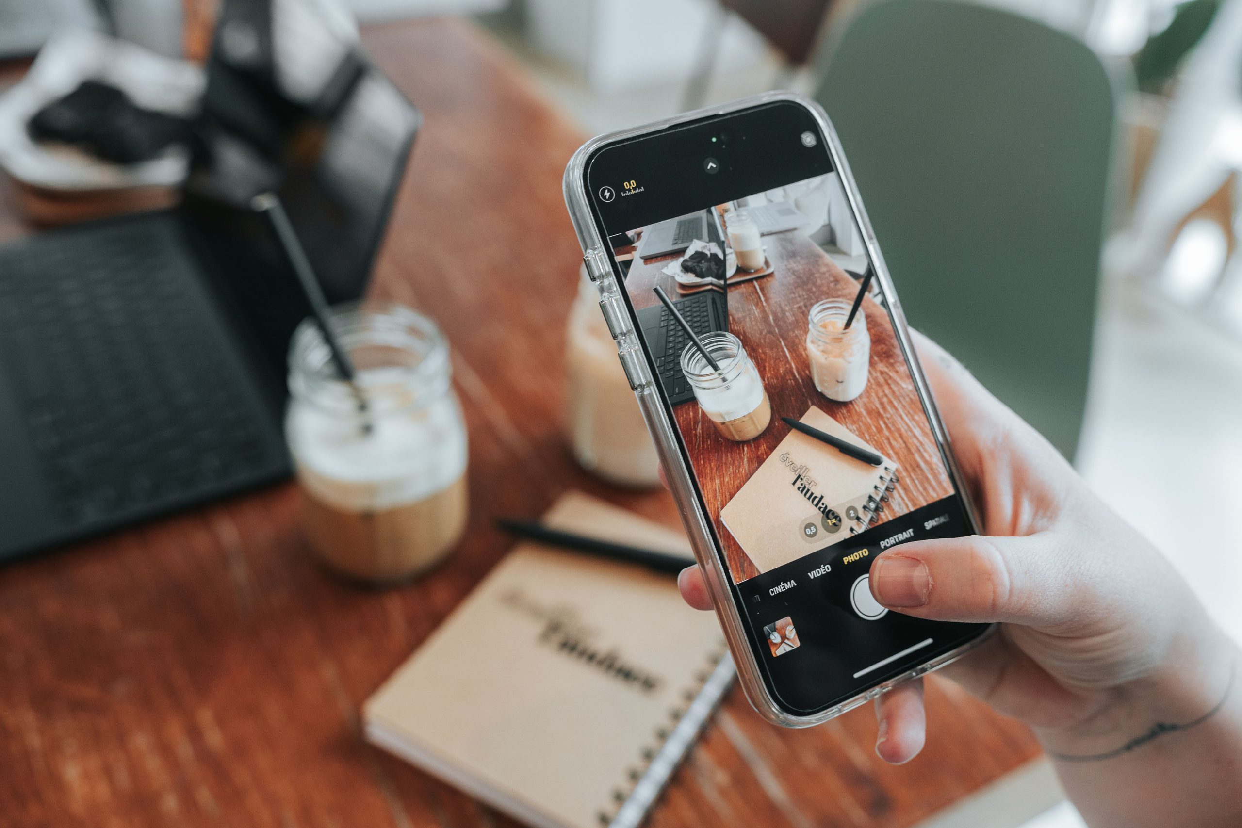 contenu réseaux sociaux